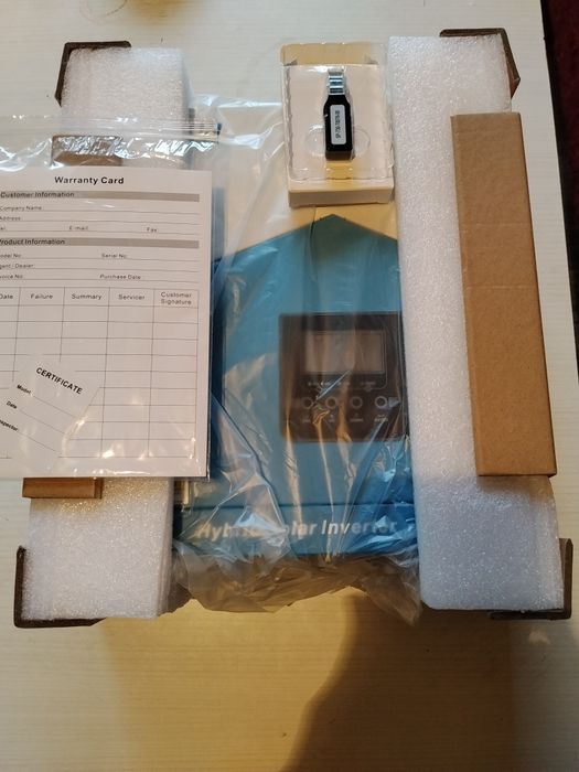 Хибриден инвертор 12 /220 волта 2.2 kw  160 Евро