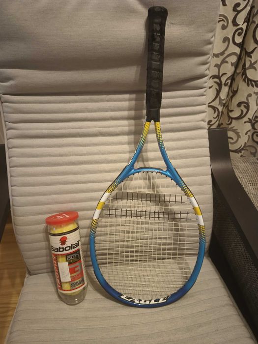 Racheta tenis Babolat + set mingi, toate nefolosite