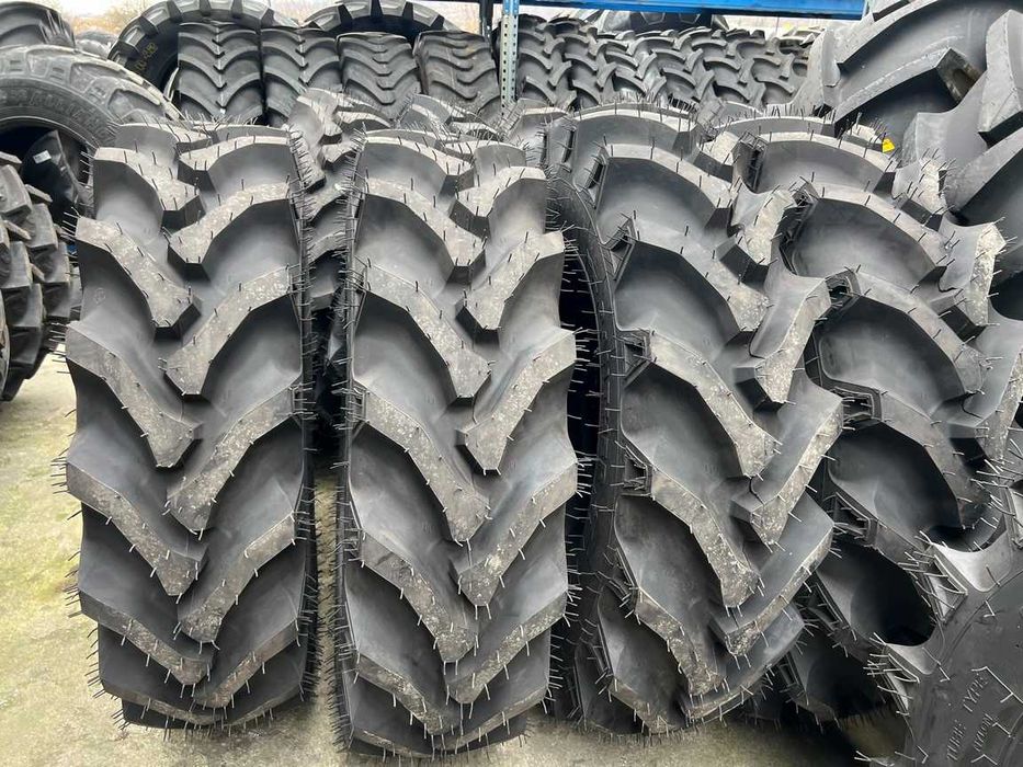 Cauciucuri noi 13.6-28 cu 12 pliuri pentru tractor cu livrare rapida