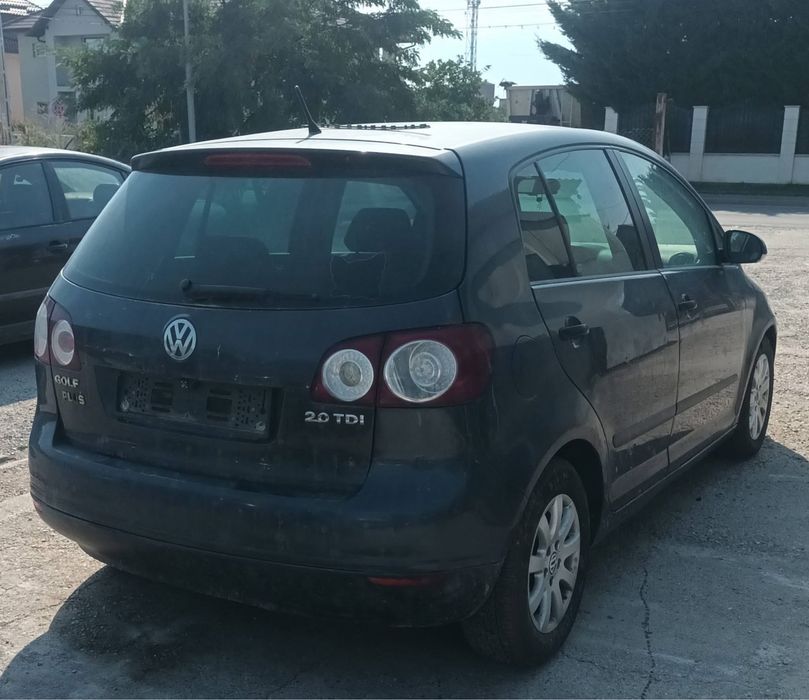 Dezmembrez volkswagen golf 5 plus