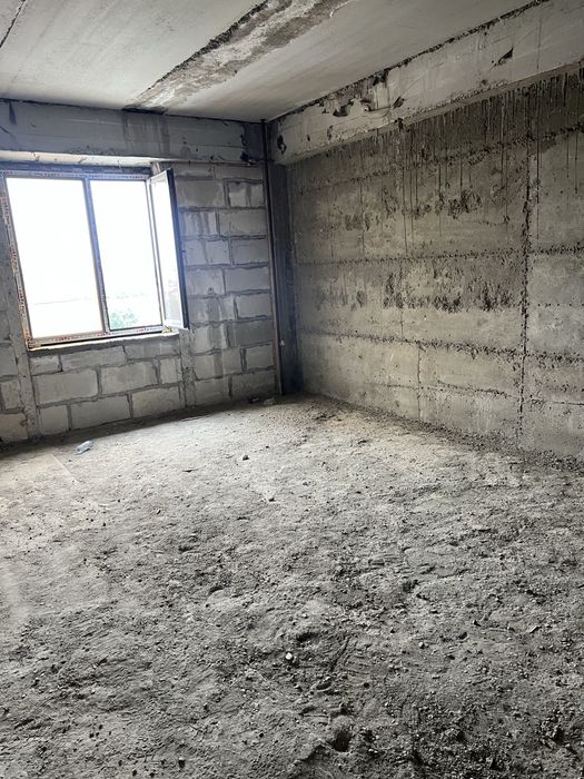 Продается дом. Коробка