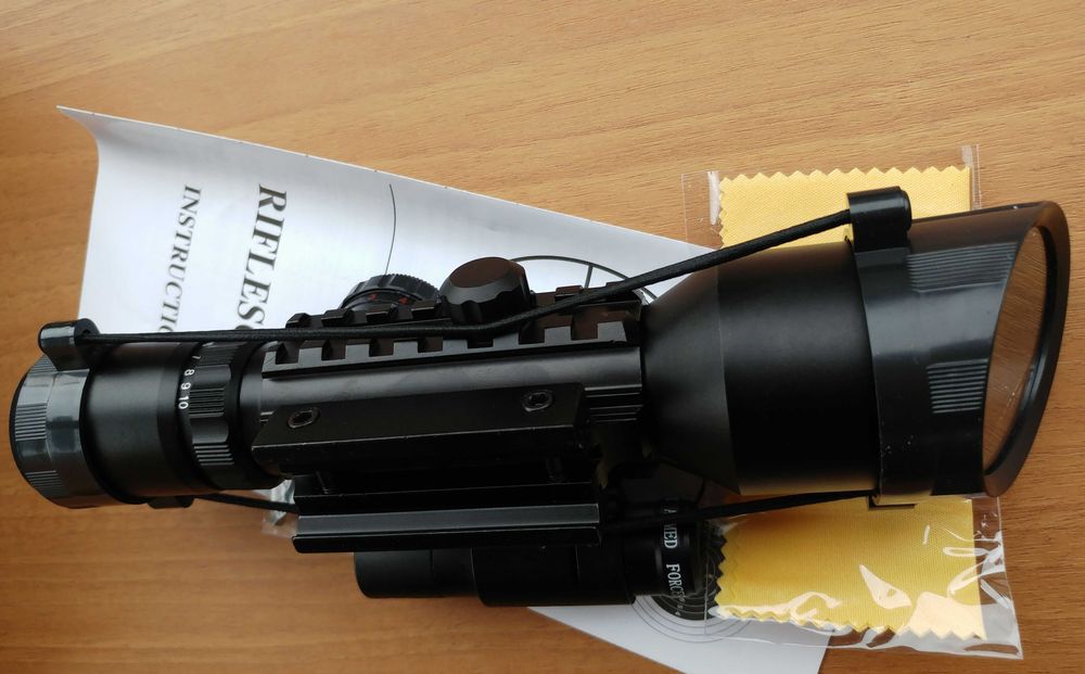 Оптика с лазерен прицел /модел M9 3-10x42/