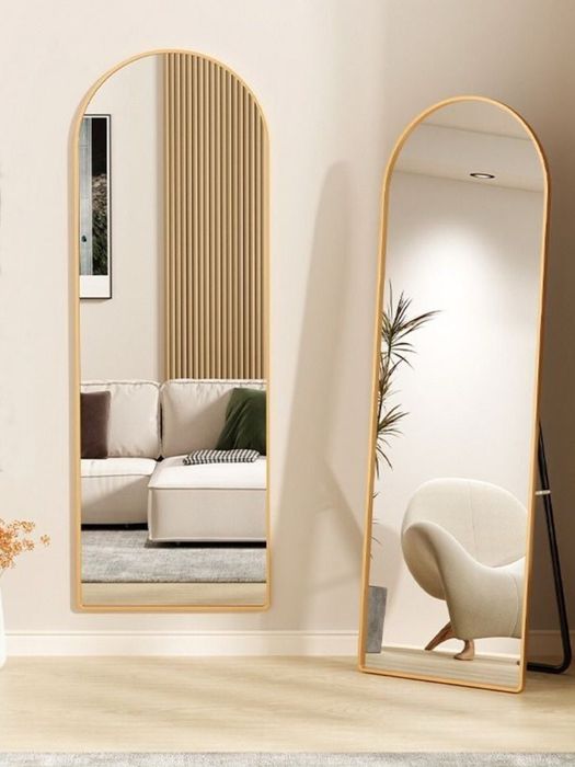 Продается напольное зеркало