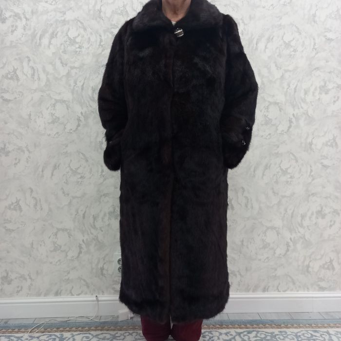 Продам Шубу хорошее состояние