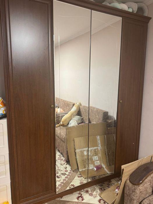 Шкаф в отличном состоянии