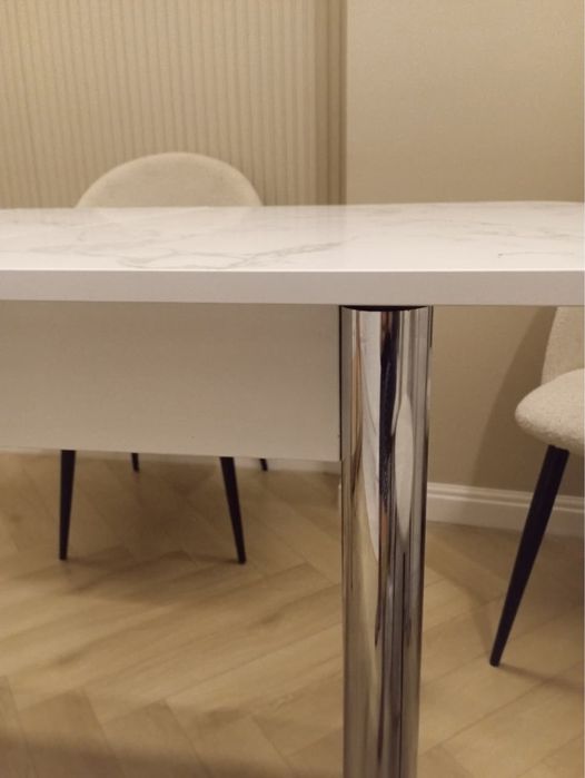 Продам новый Кухонный стол