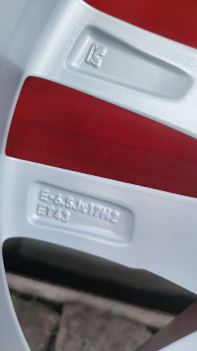 Оригинални джанти за Ауди 17 5 112 зимни гуми 205 50 17 Pirelli