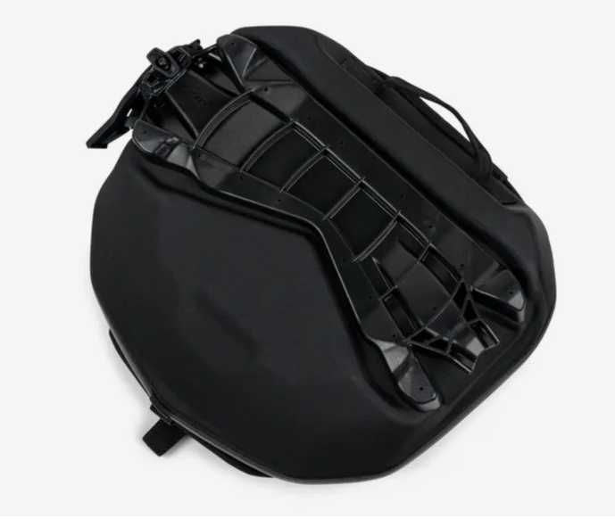 НОВ Заден Куфар Чанта за Ski-Doo Summit Freeride 800 850 LinQ 5.5 US Gal (21 L) SR Tunnel Bag