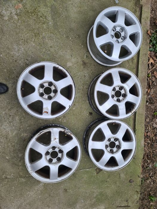 Пет броя джанти за audi a3 8l