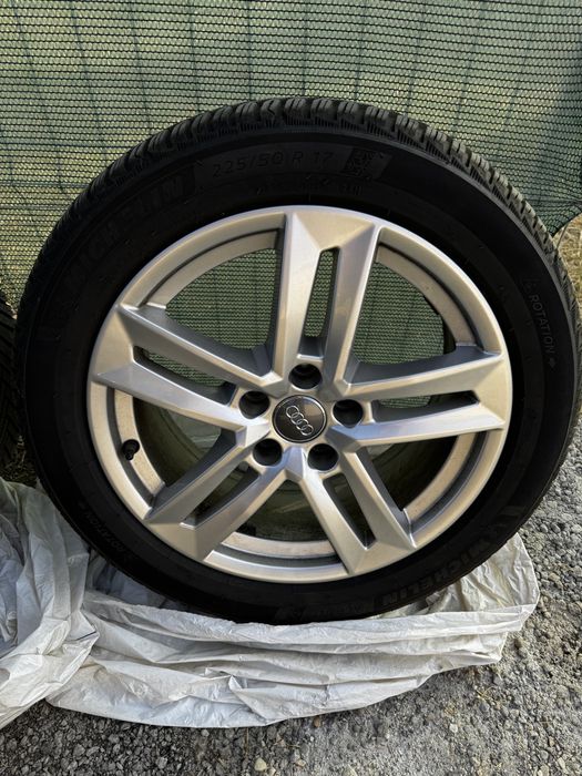 Vand jante Audi pe 17 cu anvelope de iarna