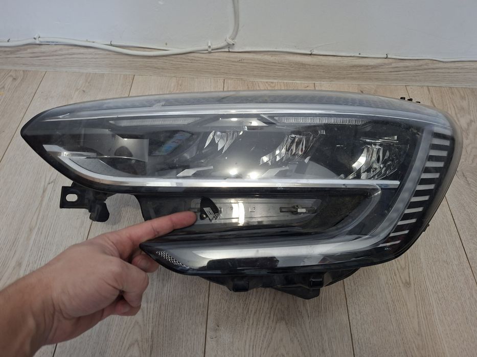Ляв фар Рено Меган РС 2021г