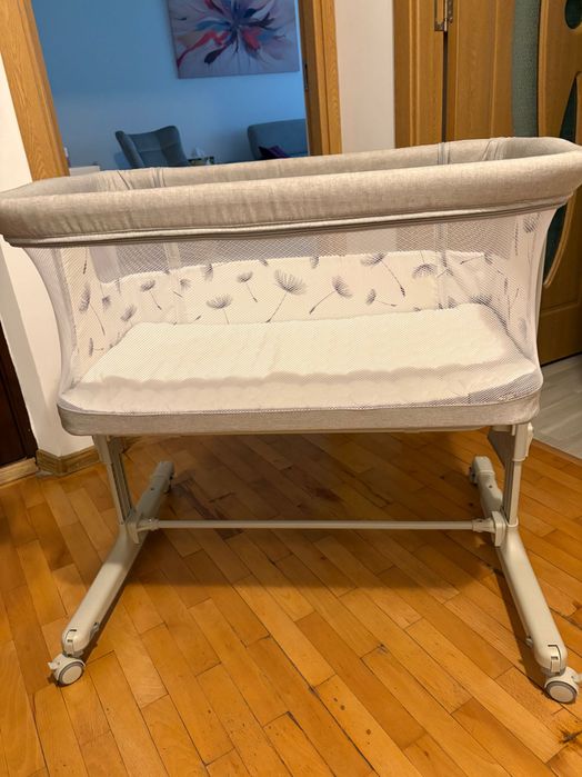 Patut bebelus co sleeper