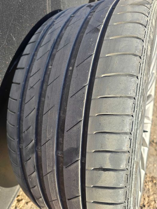 Джанти с 2 вида гуми Мерцедес 20 цола 5x112