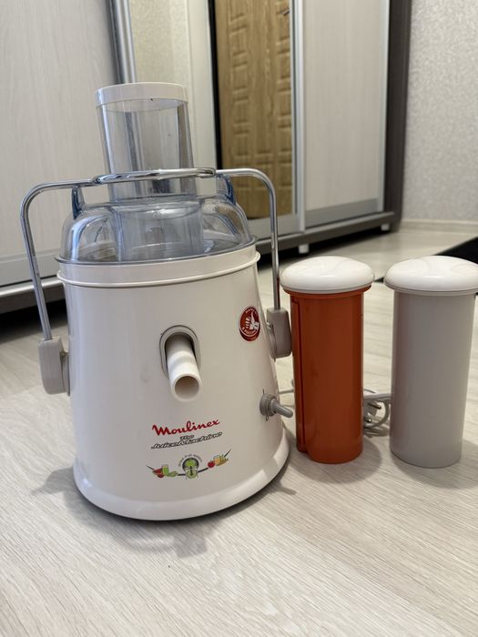 Соковыжималка Moulinex