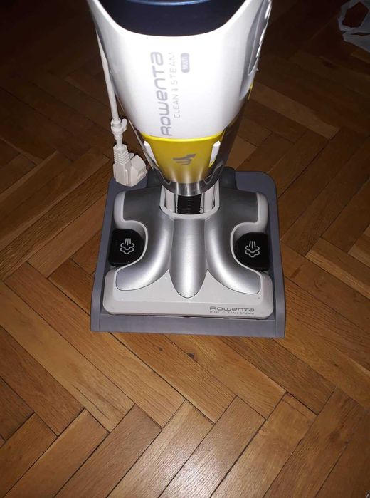 Продавам прахосмукачка с пара 3 в 1 ROWENTA RY8561WH