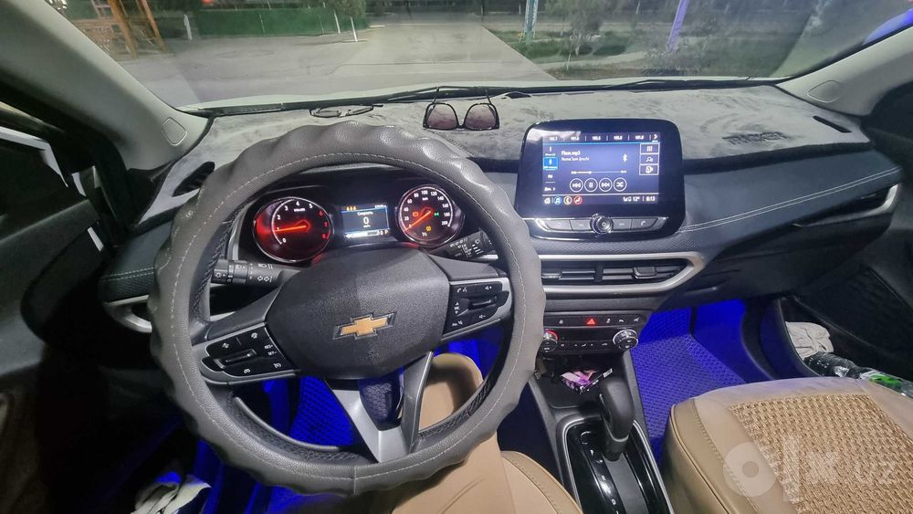 Автомобиль Tracker-2