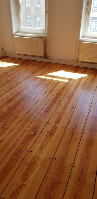 Циклене на паркет, редене на винил, естествен паркет и ламинат