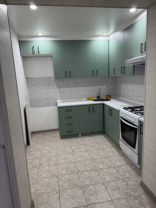 Чиланзар-24 Кирпич 3/3/5 балкон 2/6 Ориентир Ширин