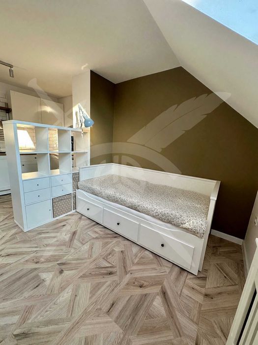 Дава се под наем Едностаен апартамент в София, Център - 35 кв.м за 530 € - Снимка #2