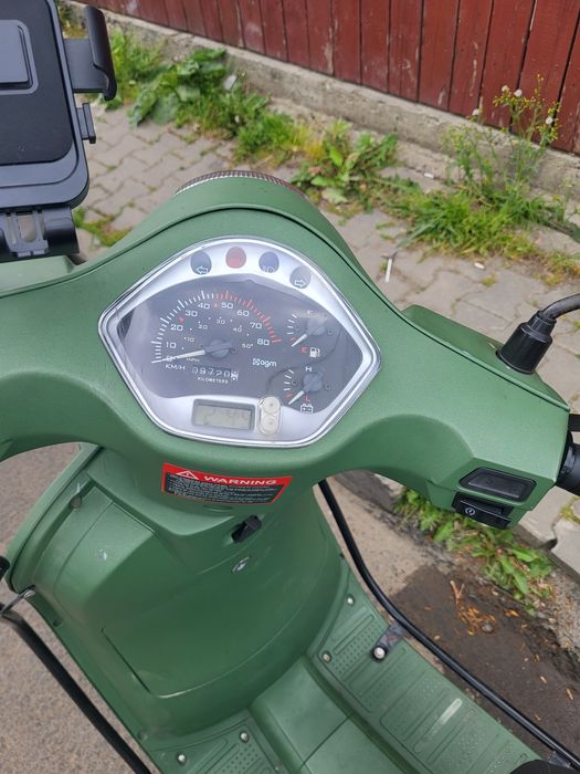 Vand scuter agm fara permis 50cc