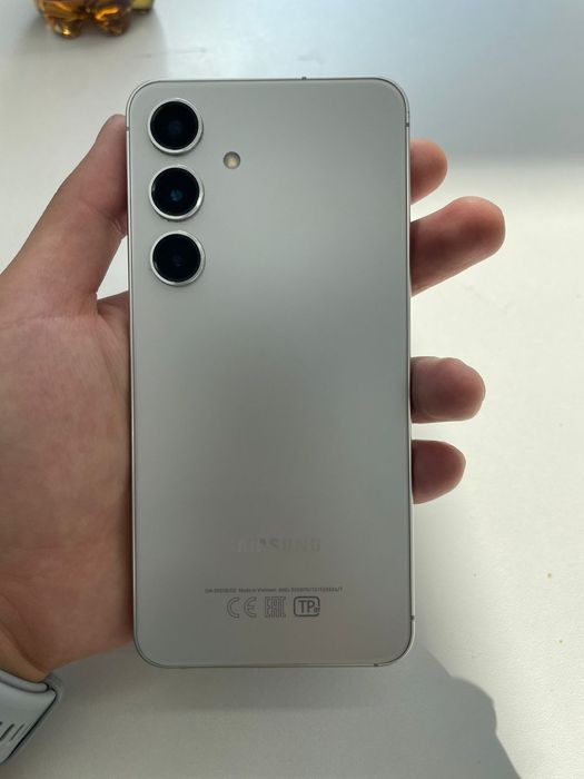Samsung s24 идеал