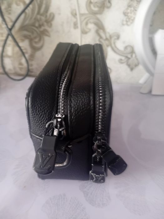 Продам мужскую сумочку