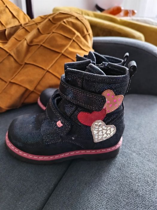 Ghete fetițe mărimea 24