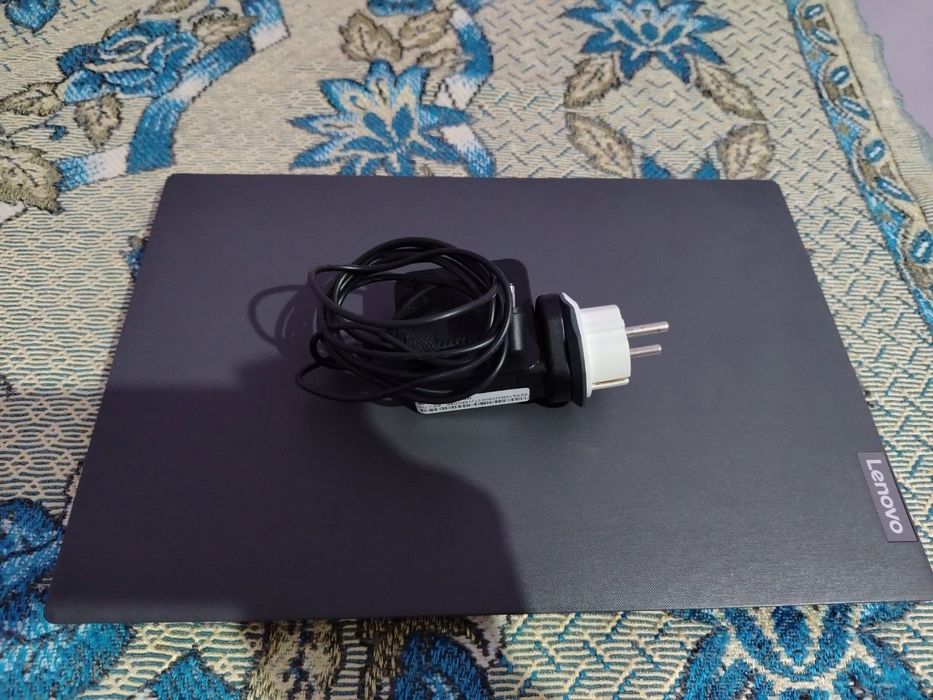 Lenovo intel celeron n4020 2ta xotirali