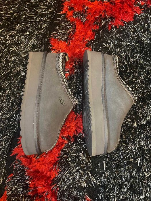 UGG Tazz Gri Noi(Mai Multe Marimi pe STOC)