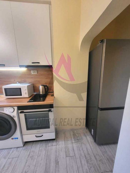 Дава се под наем Двустаен апартамент в Варна, Колхозен пазар - 60 кв.м за 600 € - Снимка #1