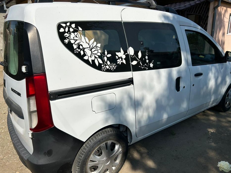 Vând Schimb Cu Dubă 3,5t