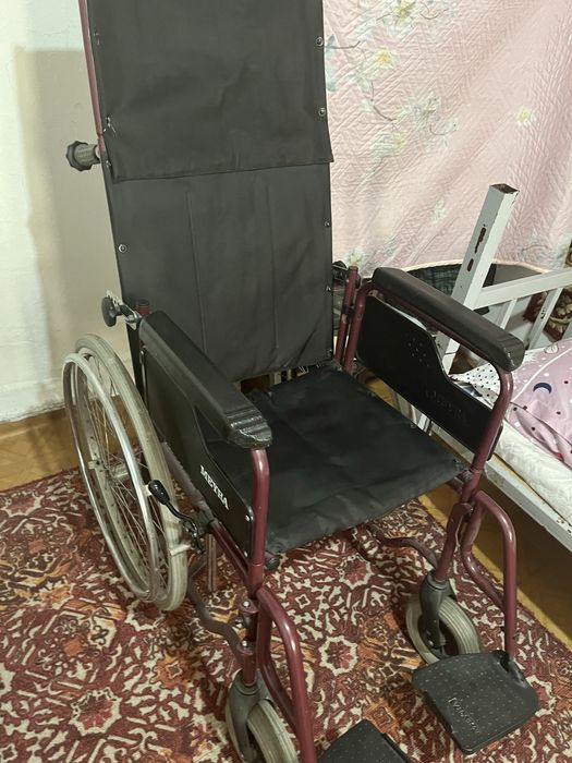 Инвалидная коляска MEYRA (Германия).