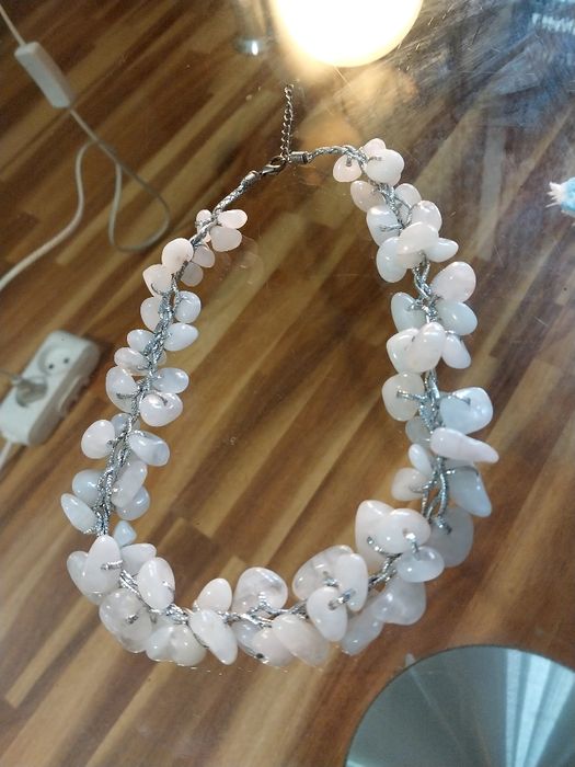 Ожерелье-бусы из натурального камня