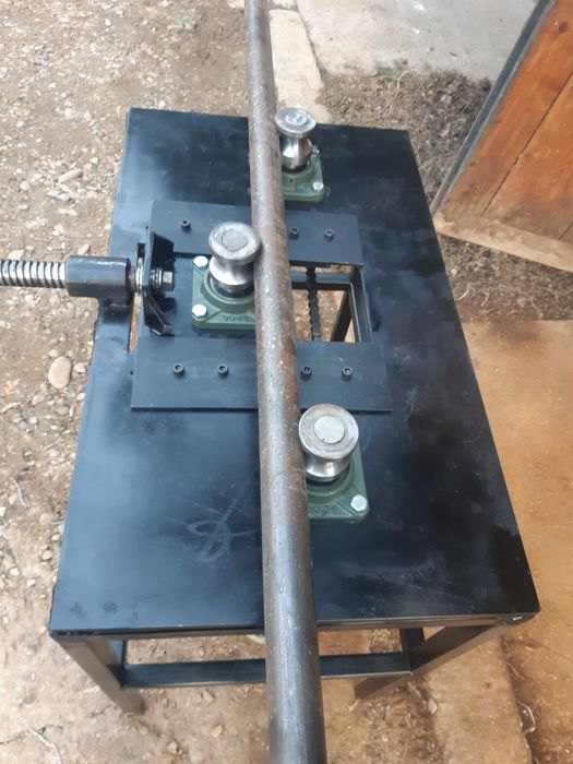 Mașină de roluit țeavă solarii