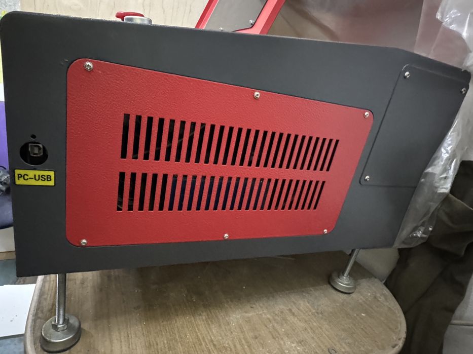 Лазерный станок 40 Вт. 20х30 см.