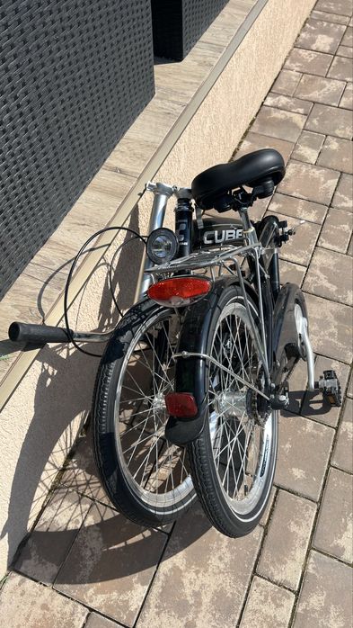 Bicicleta Cube pliabila