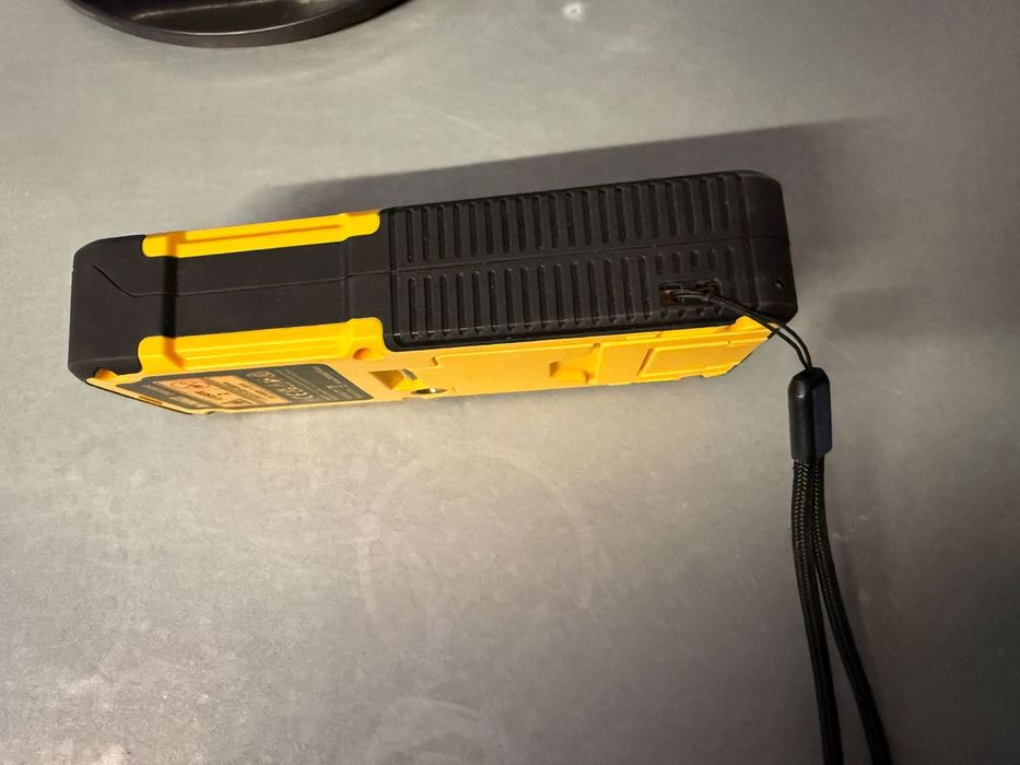 Telemetru Laser DeWALT