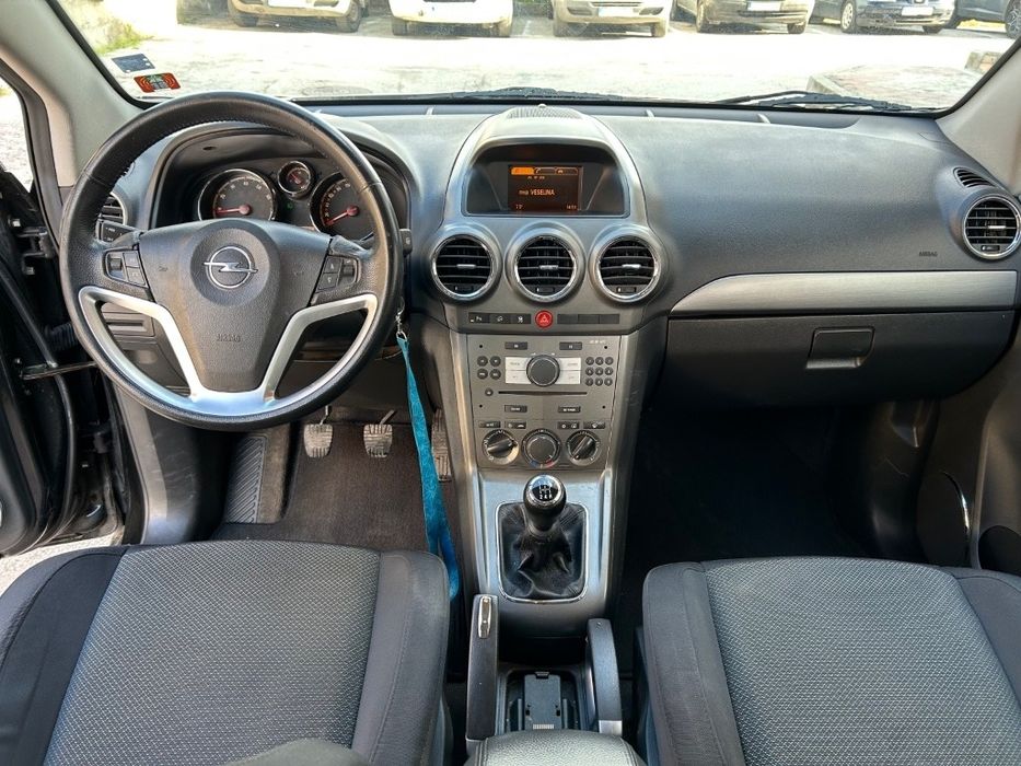Opel Antara 2.4 Бензин, 2008г