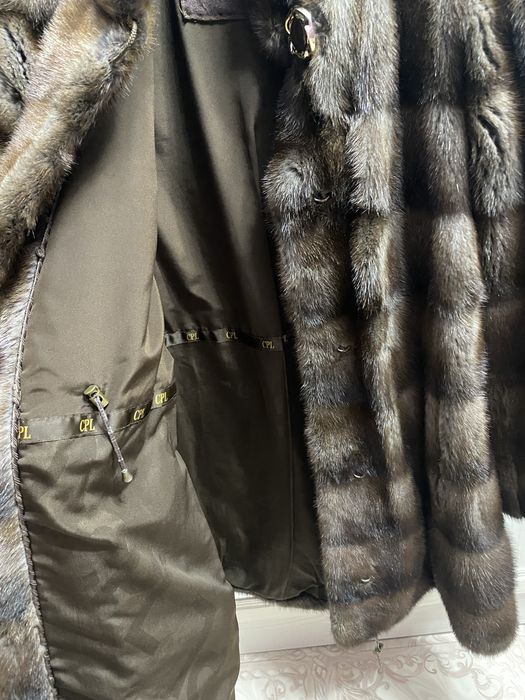 Продам норковую шубу