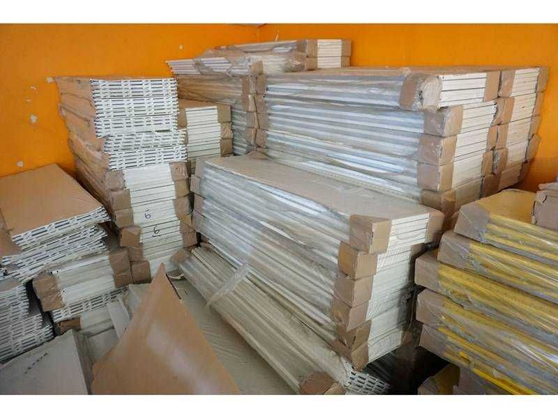 Бели Метални модулни стелажи за магазин