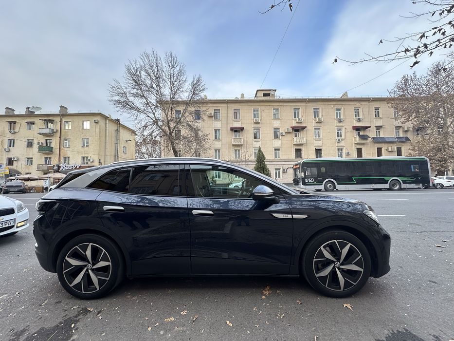 Volkswagen id.4 crozz pro