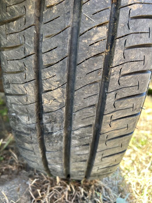 Anvelope Michelin 215 75 16C Vara si Iarna