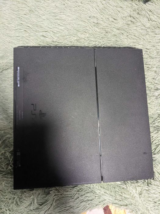 Продам ps 4 fat срочно