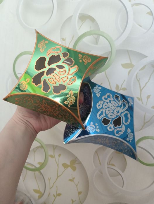 Подарочные коробки