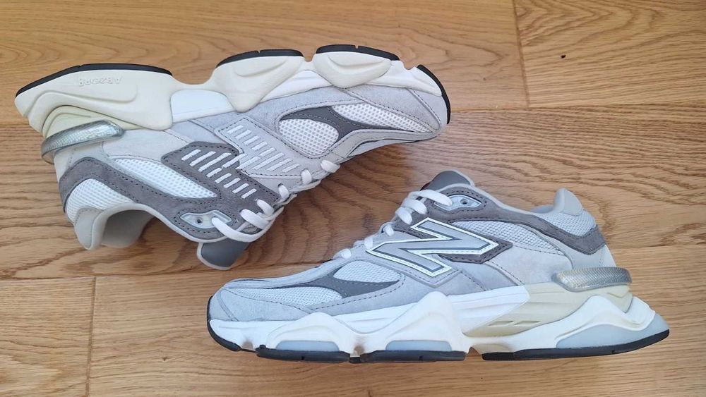 New Balance 9060