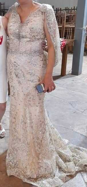 Прекрасни рокли носени по един път!