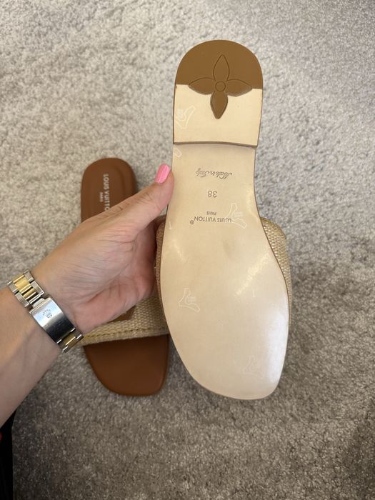 Чехли Louis Vuitton