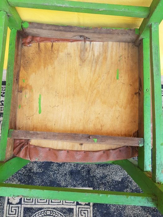 Scaun din lemn pt. grădina