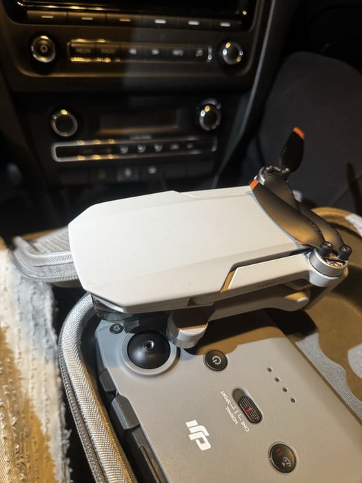 Dji mini 4k cu garantie