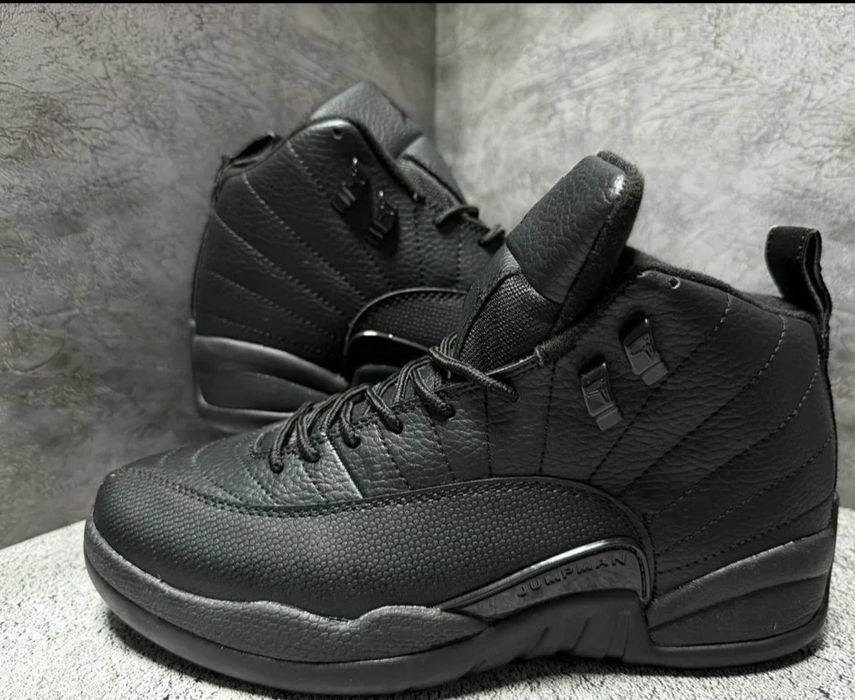 Nike Air Jordan 12 Black